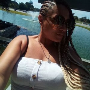 Meet your Posher, Deserae